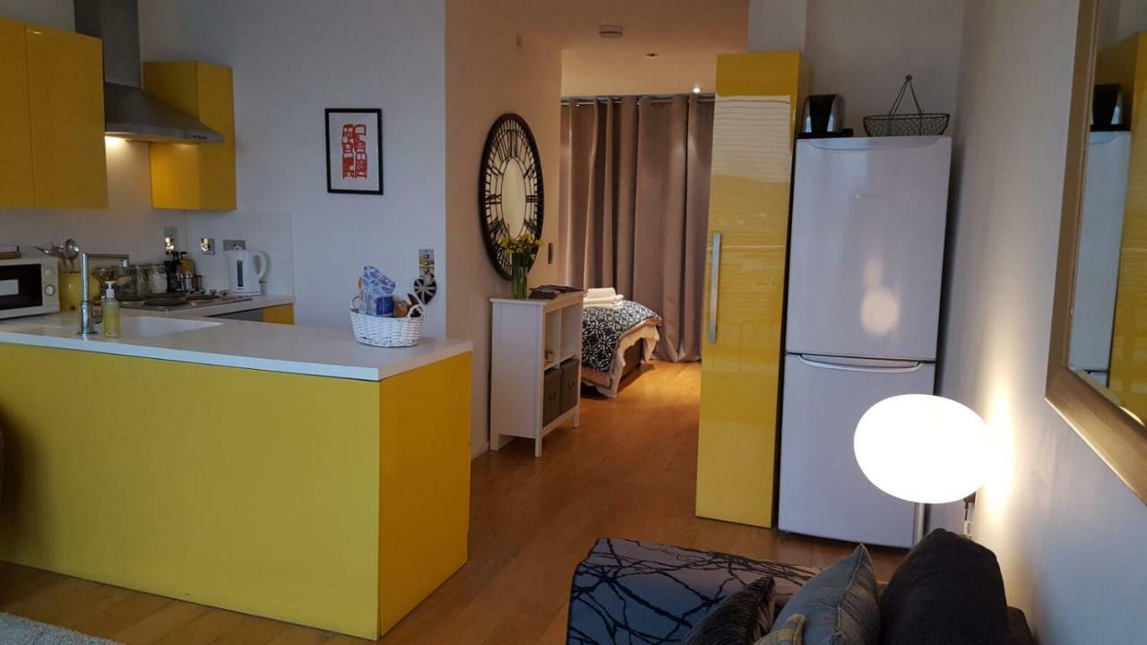 The Maltings Tower Bridge Apartment Londra Esterno foto